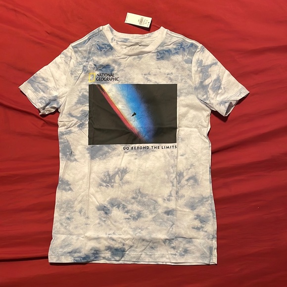 NATIONAL GEOGRAPHIC Shirt brand new for kids - Picture 1 of 4